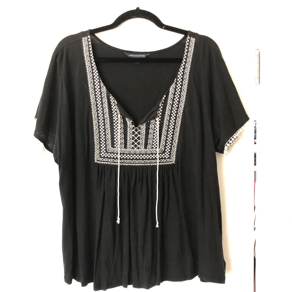 American Eagle Short Sleeve Tee